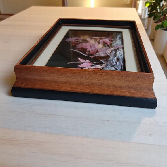 Vintage MCM Feather Art Shadow Box  3D Art Pastel Birds Artisan Handcrafted - Picture 7 of 15